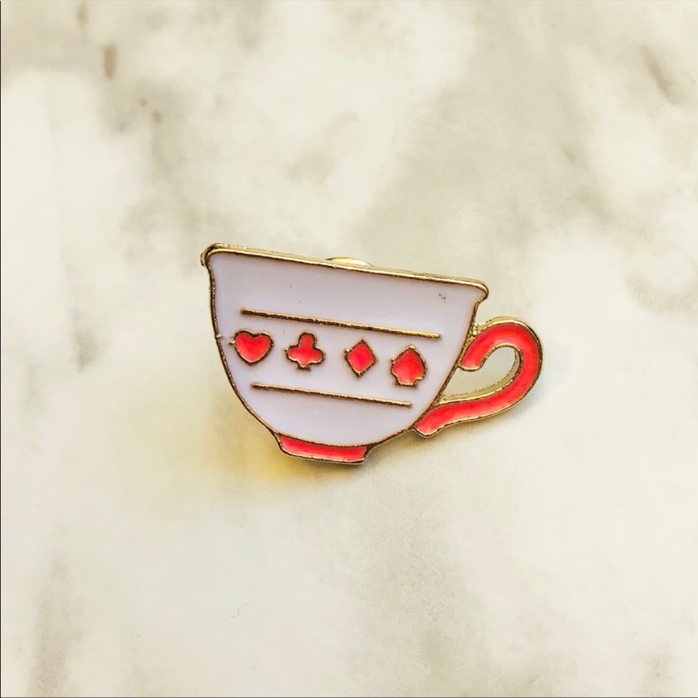 🎉 New Alice in Wonderland Tea Cup Enamel Pin